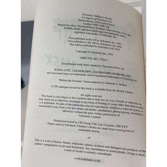 Goosebumps "The Haunted Mask" By R.L. Stine Paperback Book - Picture 6 of 6